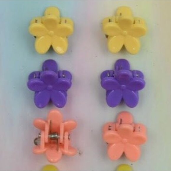 Scunci Flower Claw Hair Clips 12 Piece Set Yellow Purple Peach Pink Aqua - Picture 3 of 3